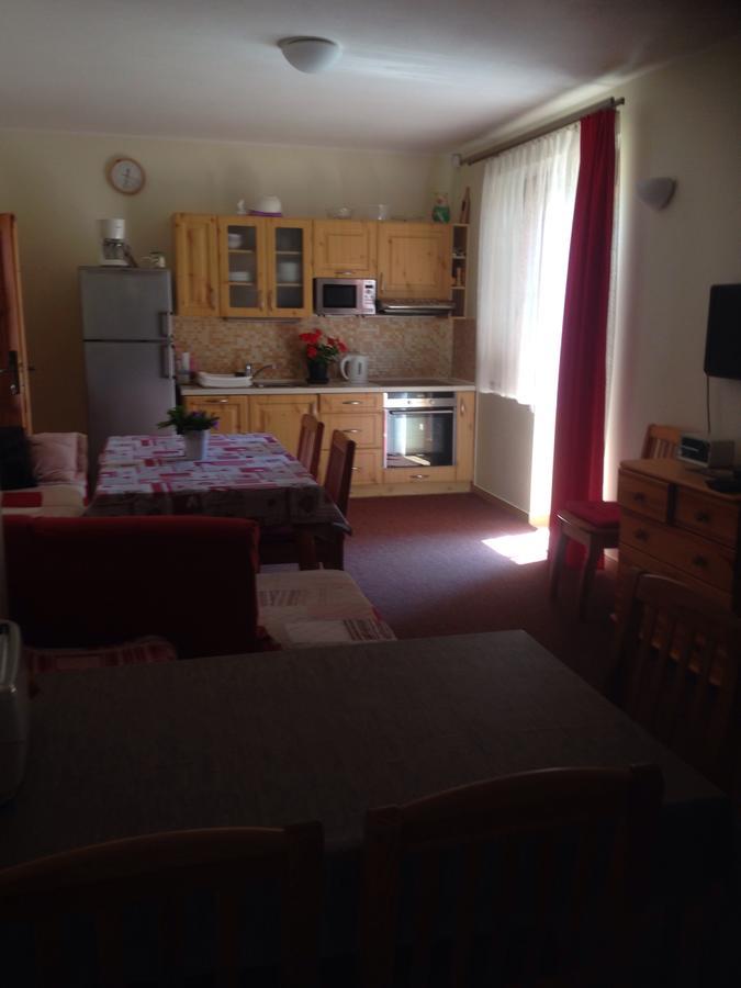 Guest House Privat Pod Lesom Pavcina Lehota  Luaran gambar