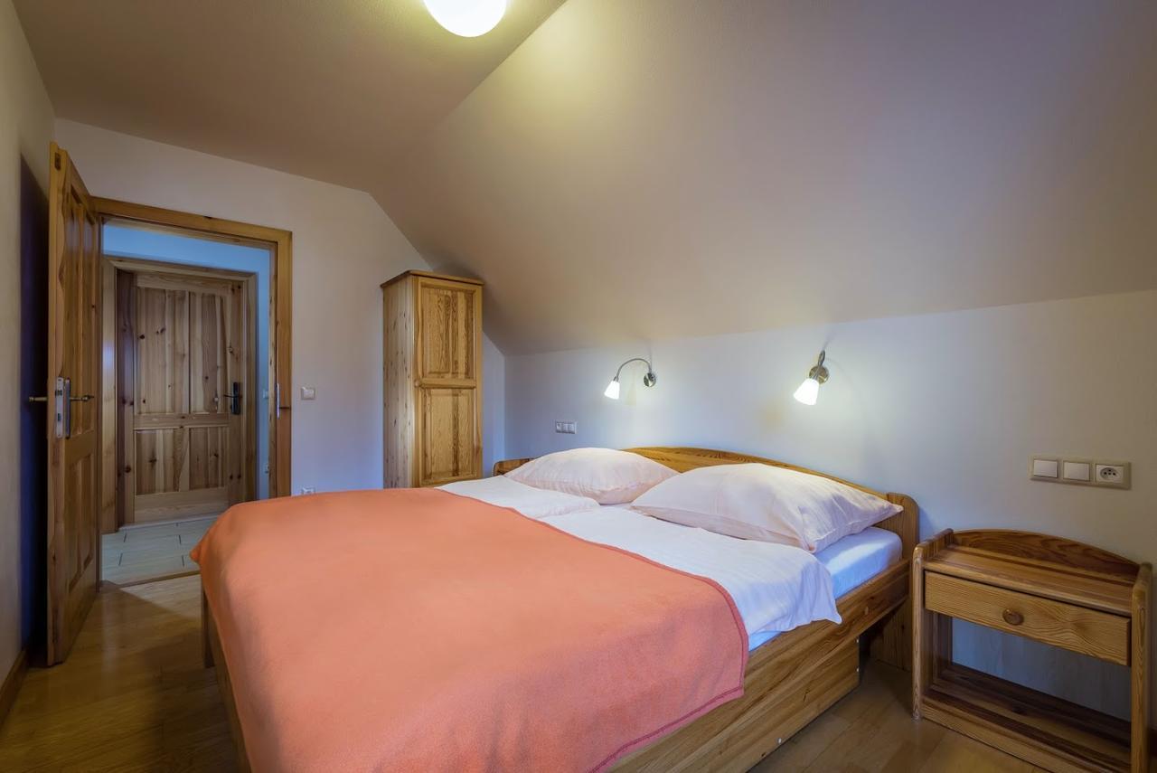 Guest House Privat Pod Lesom Pavcina Lehota  Luaran gambar
